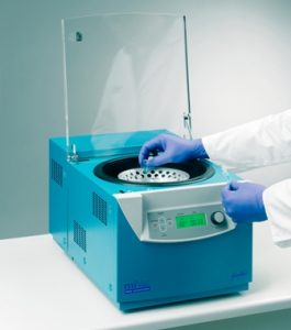 The miVac DNA concentrator is capable of safely and efficiently removing water and organic solvents from biological samples in a variety of formats including tubes, microplates and vials. 